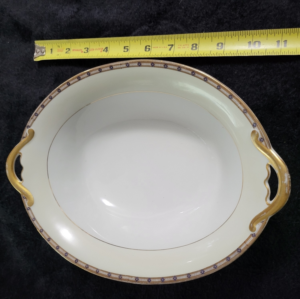Vintage Japanese serving bowl